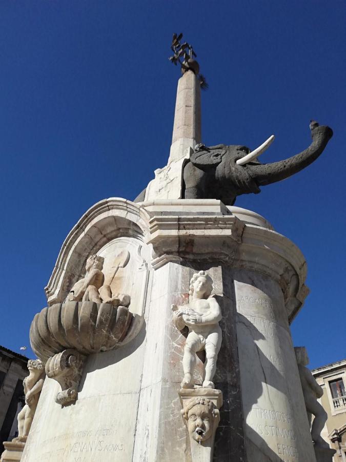Dg Sicily Hotel Catania Bagian luar foto