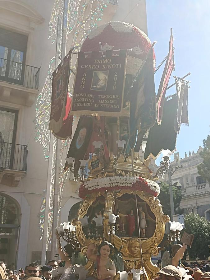 Dg Sicily Hotel Catania Bagian luar foto
