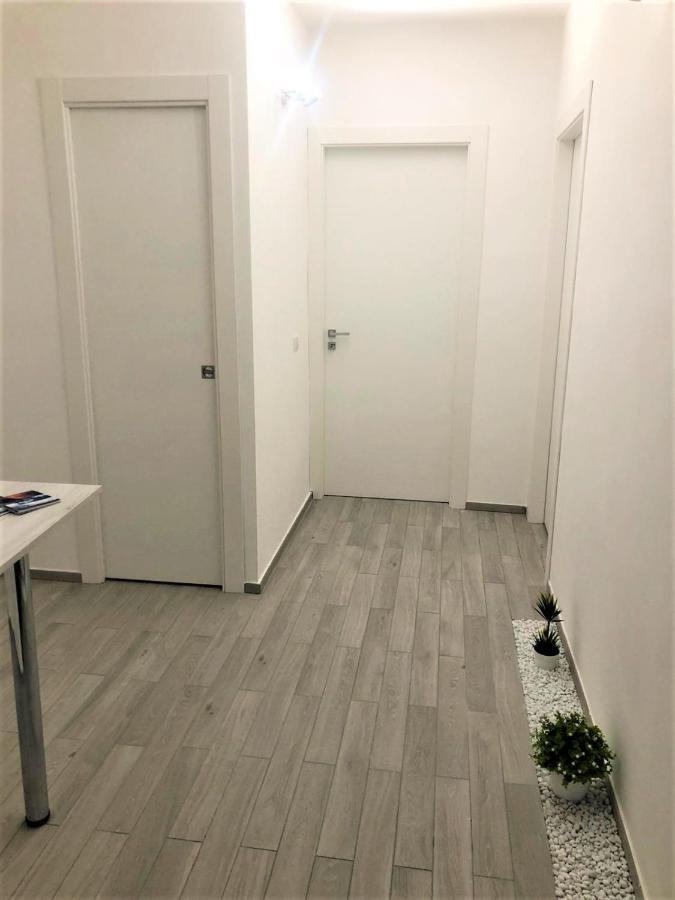 Dg Sicily Hotel Catania Bagian luar foto