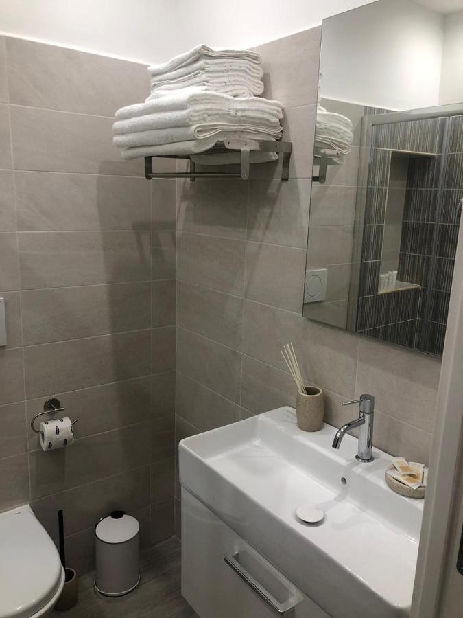 Dg Sicily Hotel Catania Bagian luar foto