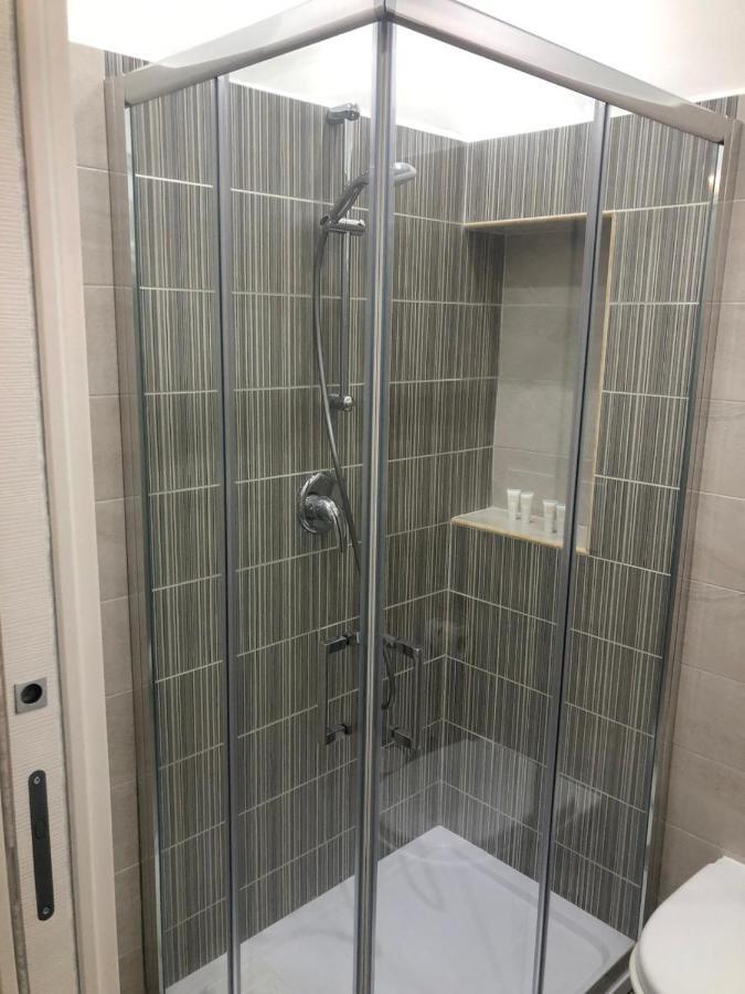 Dg Sicily Hotel Catania Bagian luar foto