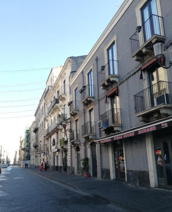Dg Sicily Hotel Catania Bagian luar foto