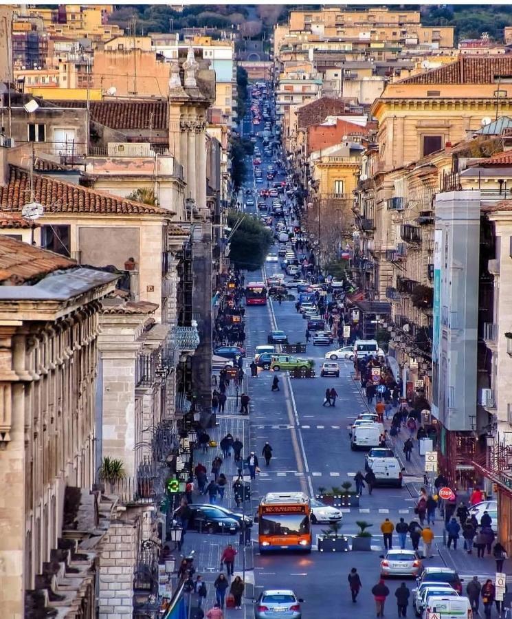 Dg Sicily Hotel Catania Bagian luar foto